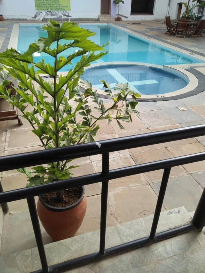 Newstead Hotel Naivasha Esterno foto